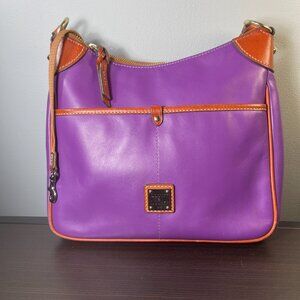 ✨ Dooney & Bourke Leather Shoulder Bag – Violet with Tan Trim – Excellent Condit